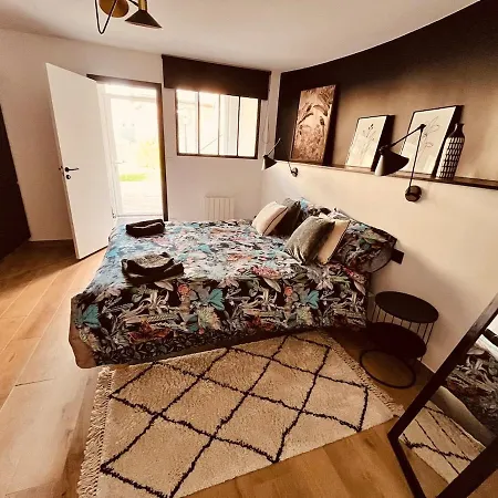 Semesterbostad Loft & *
